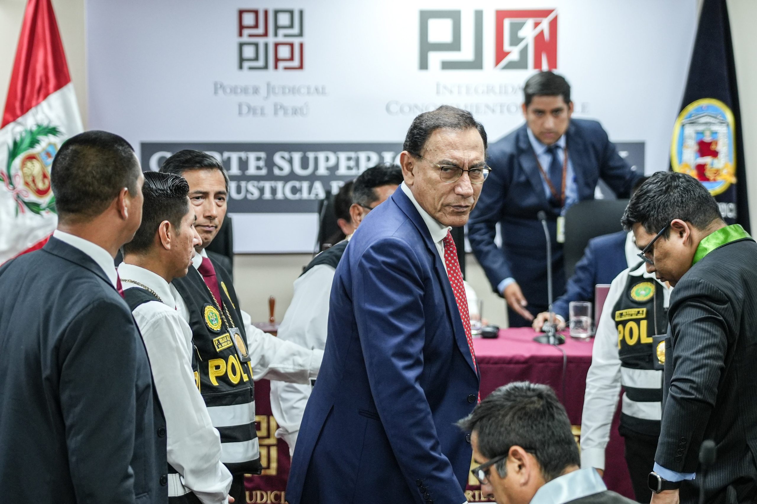 TC rechaza maniobra de Vizcarra que busca anular su condena