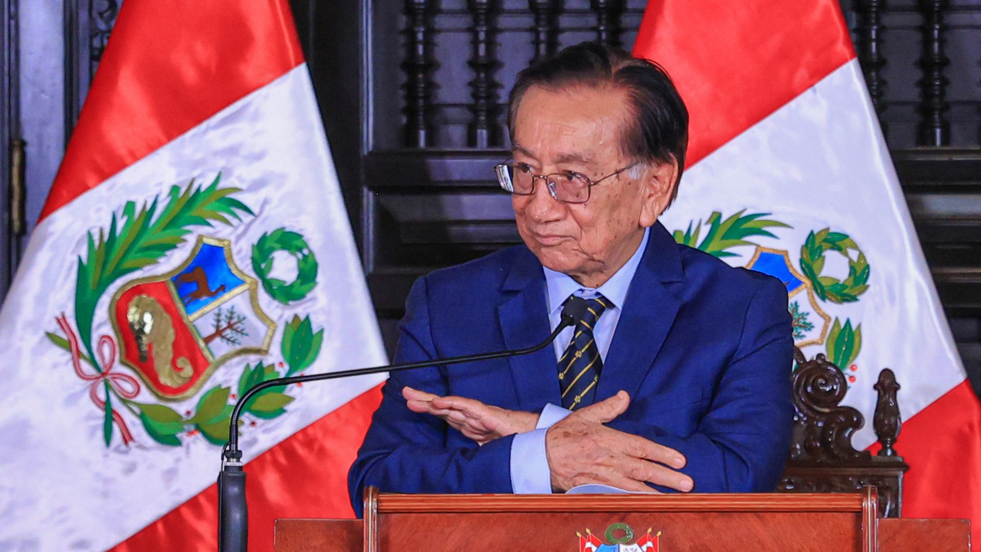 Balcázar evaluaría cesar al ministro de Justicia