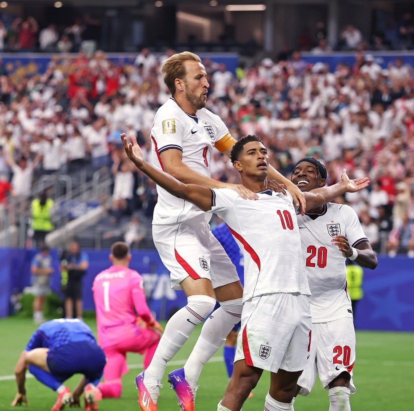 Inglaterra superó 4-2 a Croacia