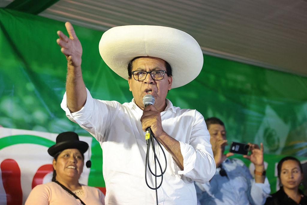 JNE ratifica multa contra Juntos por el Perú por aportes de origen prohibido