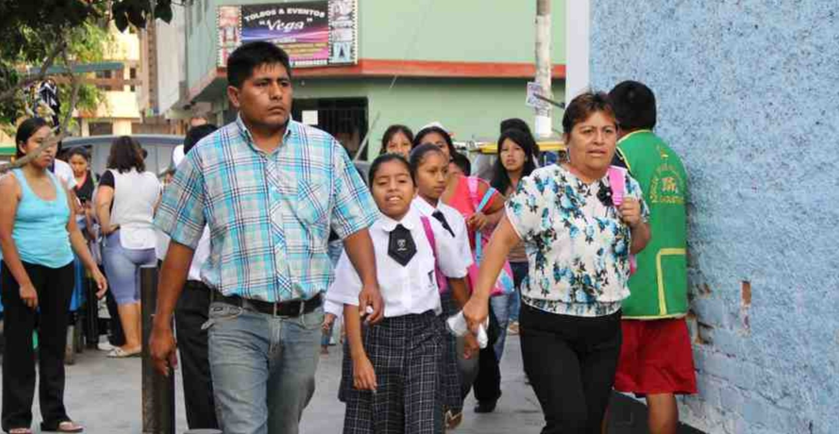 Minedu modifica reglamento de las Apafa para fortalecer la participación de las familias en la educación