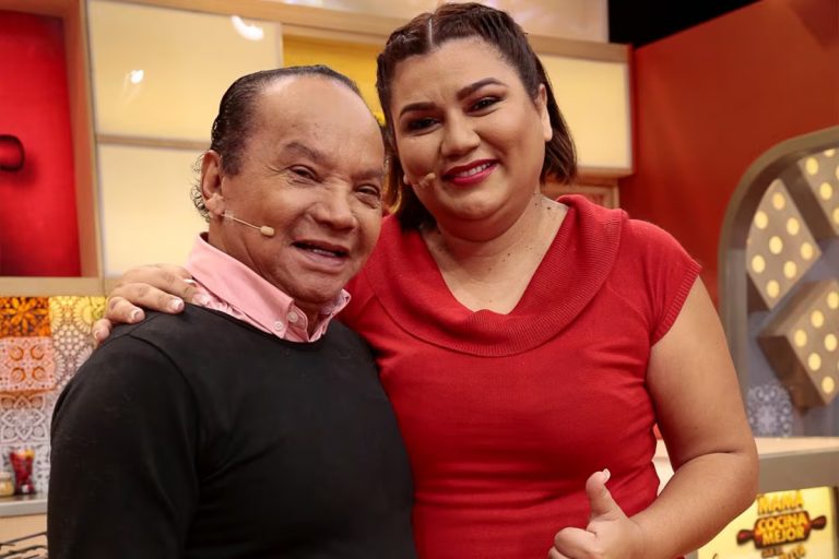 Monserrat engañó a 'Melcochita' con su amigo