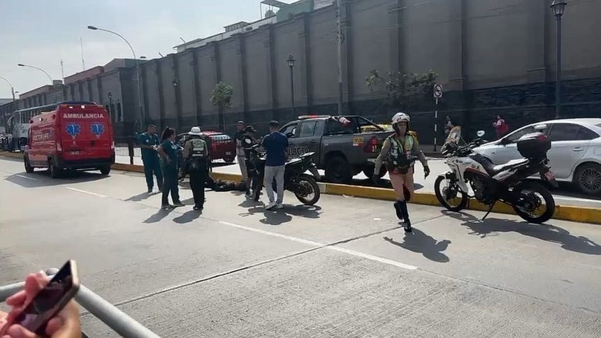 Policía motorizado atropelló a joven