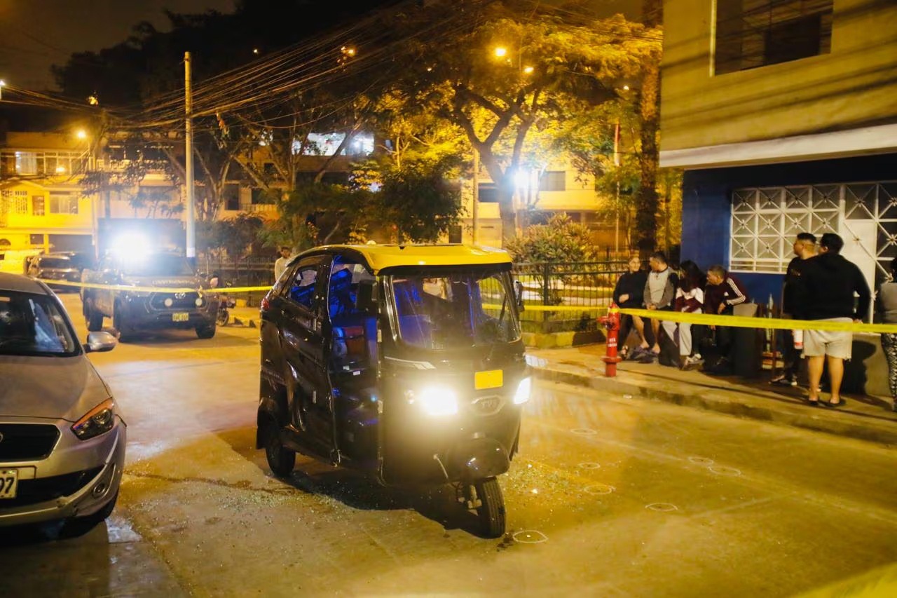 SJM: Asesinan de 10 disparos a mototaxista