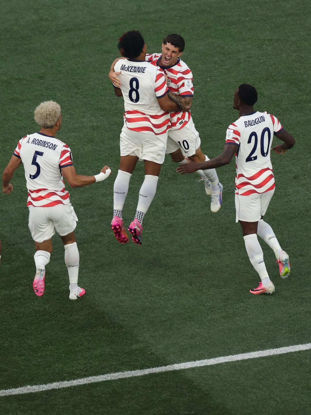 EEUU  venció 3-1 a Paraguay