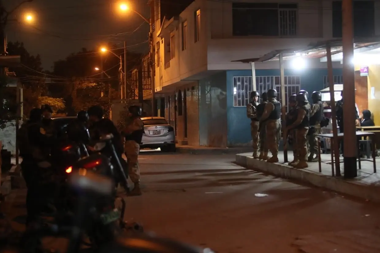 Callao: balacera deja dos fallecidos y provoca nueva emergencia en el Hospital Carrión