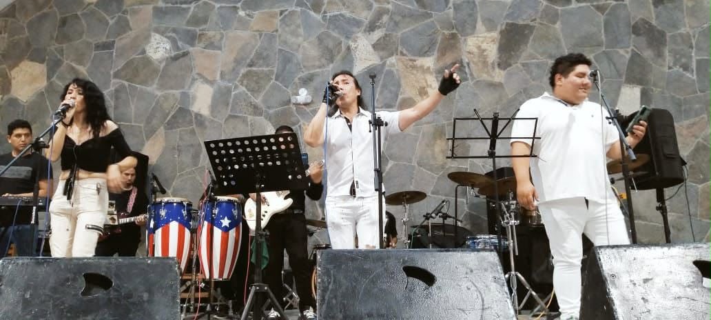 Luis Murguero celebra éxito de tema ‘Con un Sorbito de Champán’