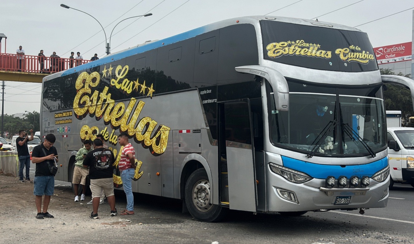 Atacan a balazos bus de ‘Estrellas de la Cumbia’