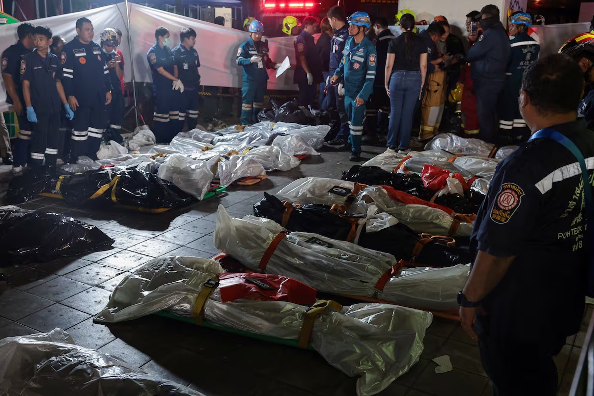 Bangkok: 27 muertos en devastador incendio en un local nocturno