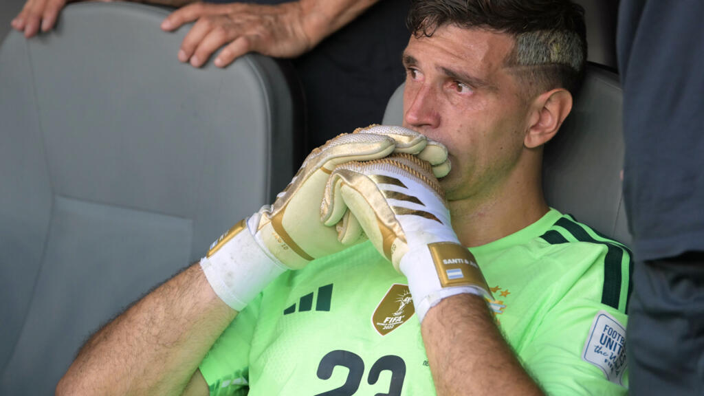 Dibu Martínez pone en duda su continuidad en la selección argentina tras perder la final del Mundial 2026