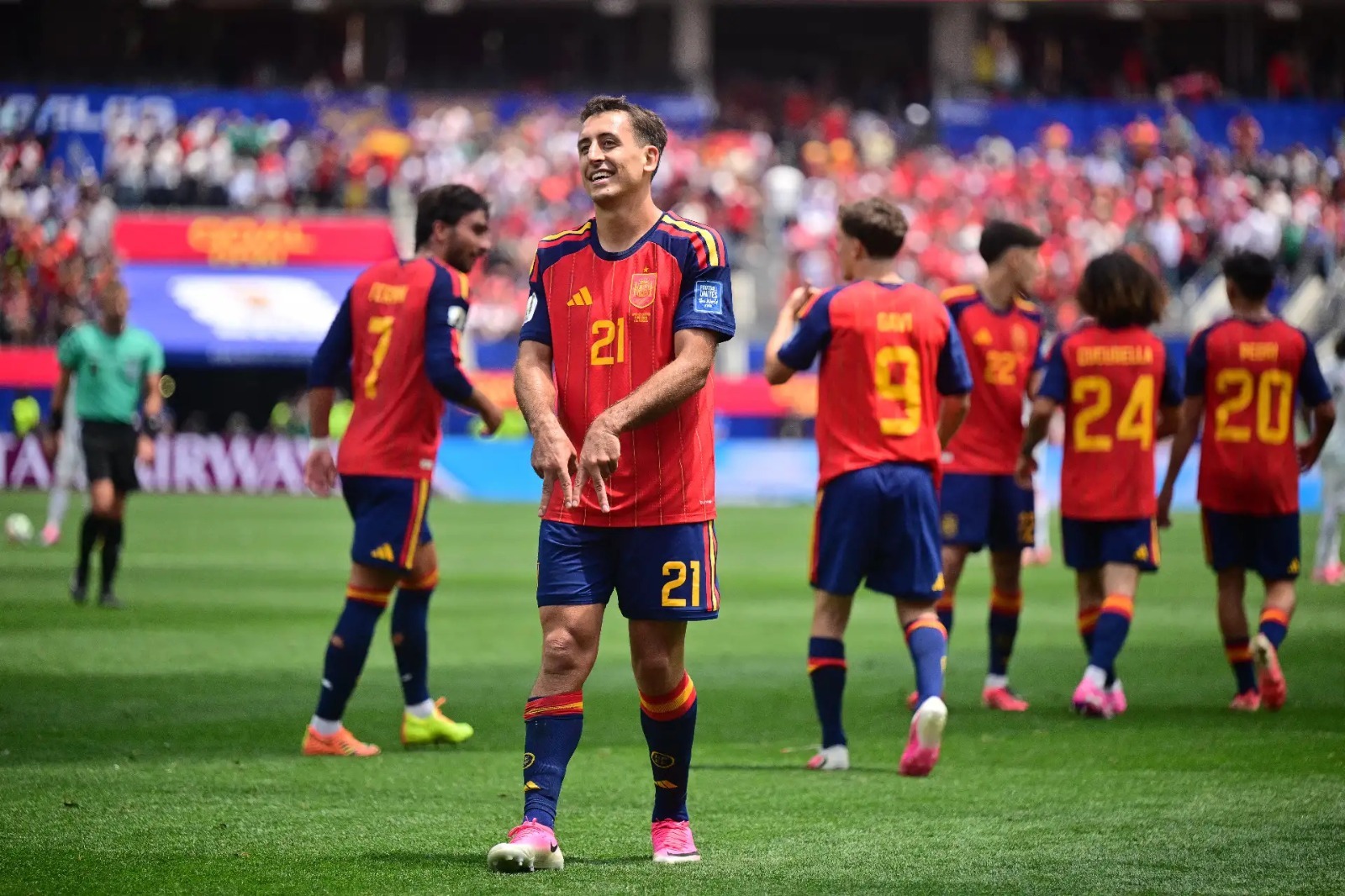 España goleó por 3-0 a Austria