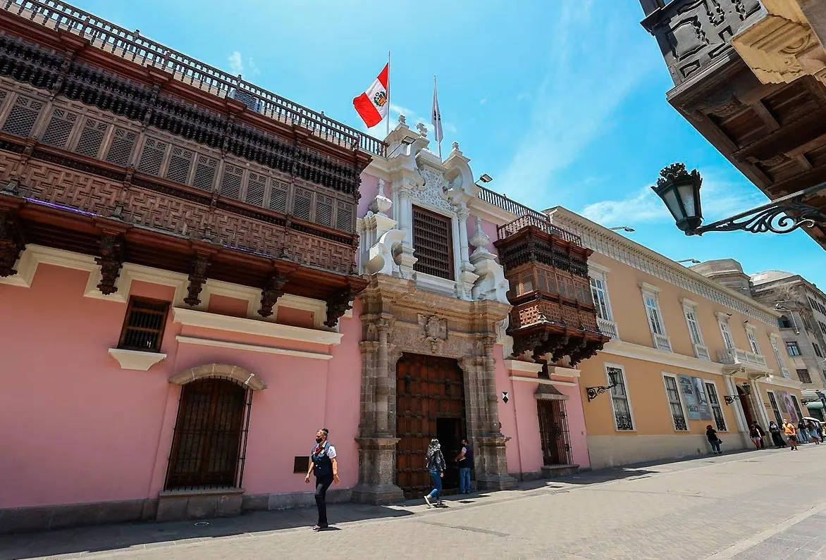 Hacia una política  exterior principista y  pragmática para el Perú