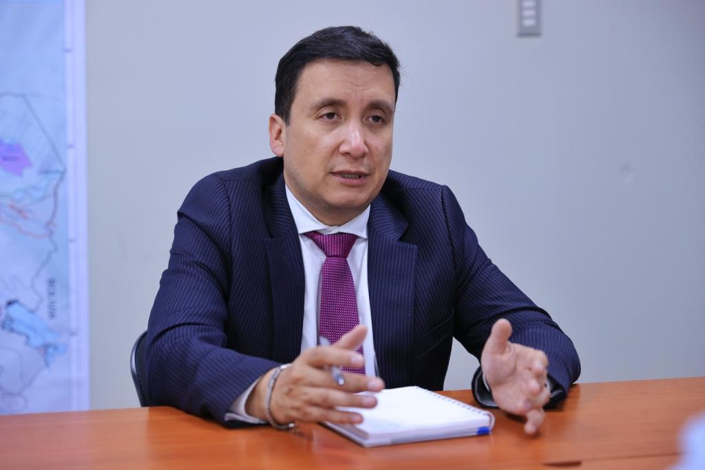 Ministro de Justicia confirma que Castillo no recibirá indulto