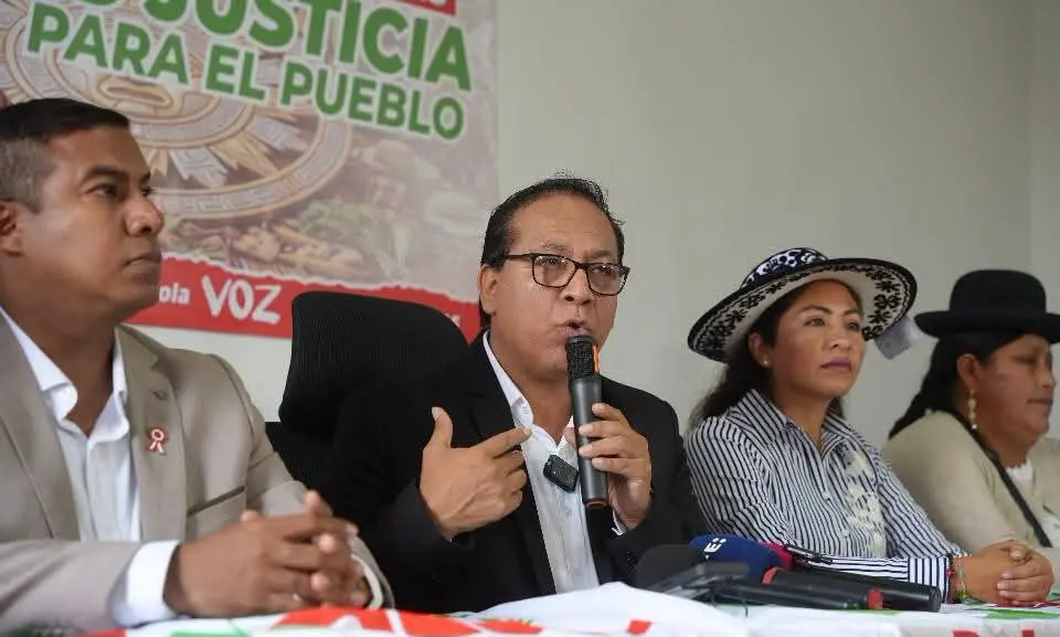 Sánchez y JPP exigen salida del ministro de Justicia