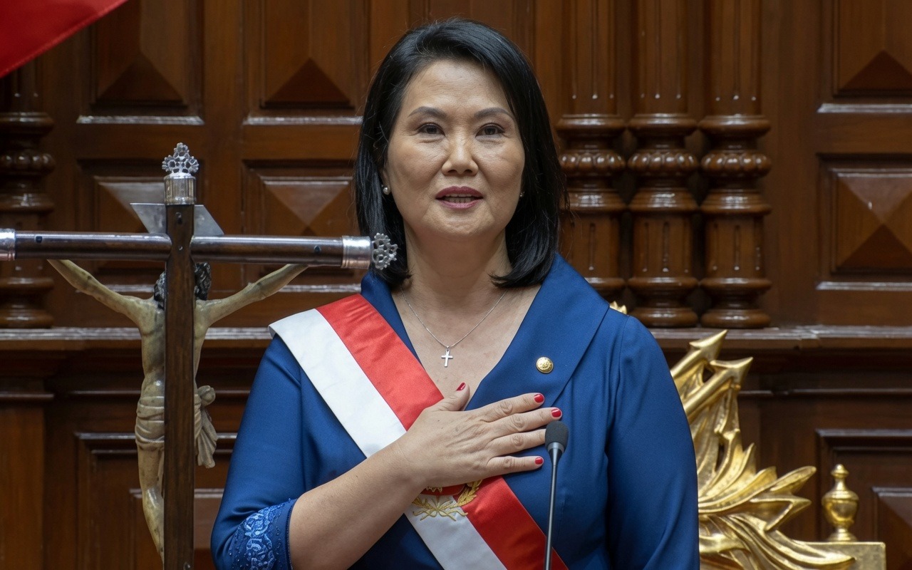 Keiko jura como presidenta y anuncia medidas contra el crimen y fenómeno El Niño