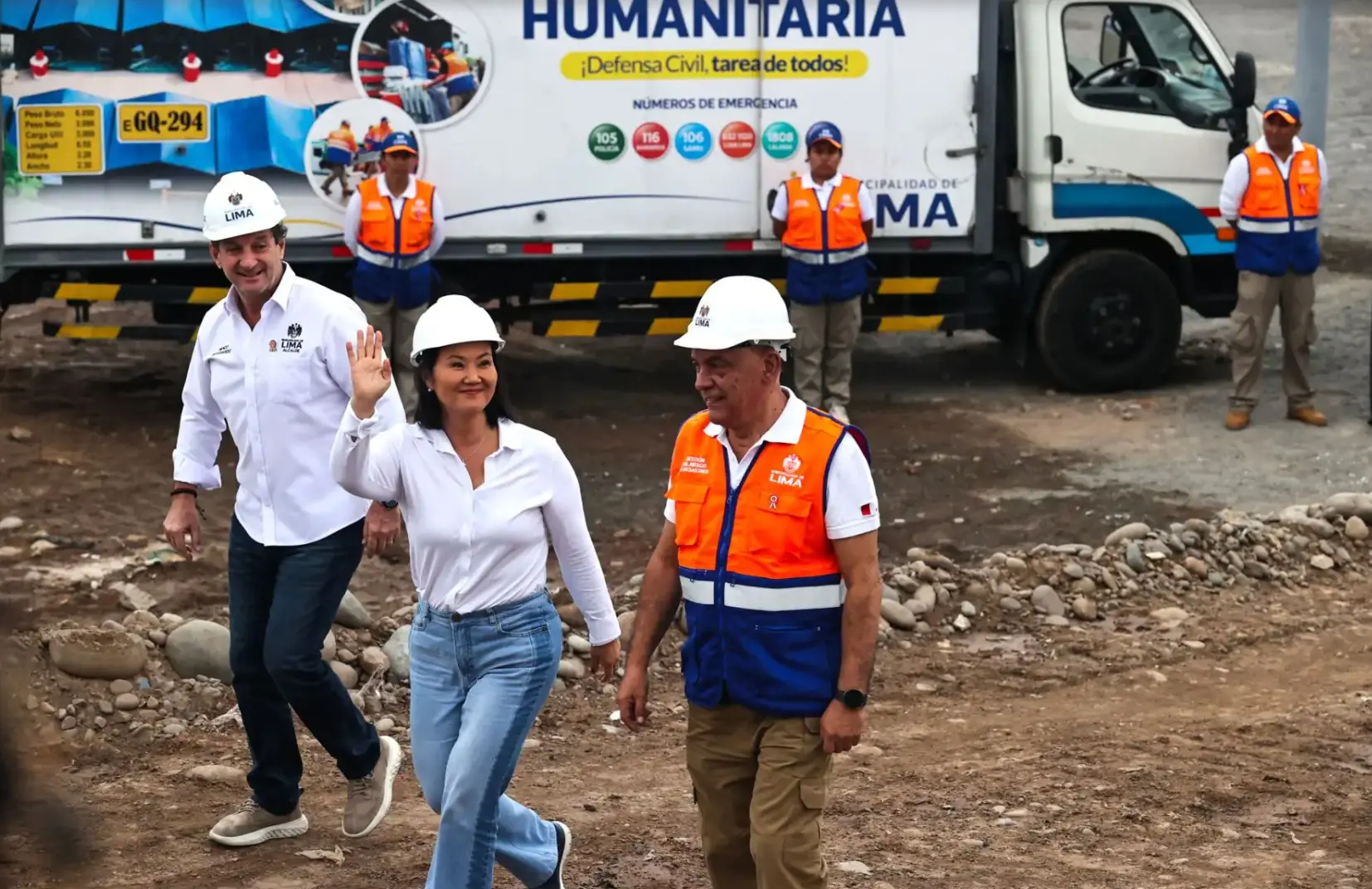 Keiko alista acciones para enfrentar estragos del Fenómeno El Niño