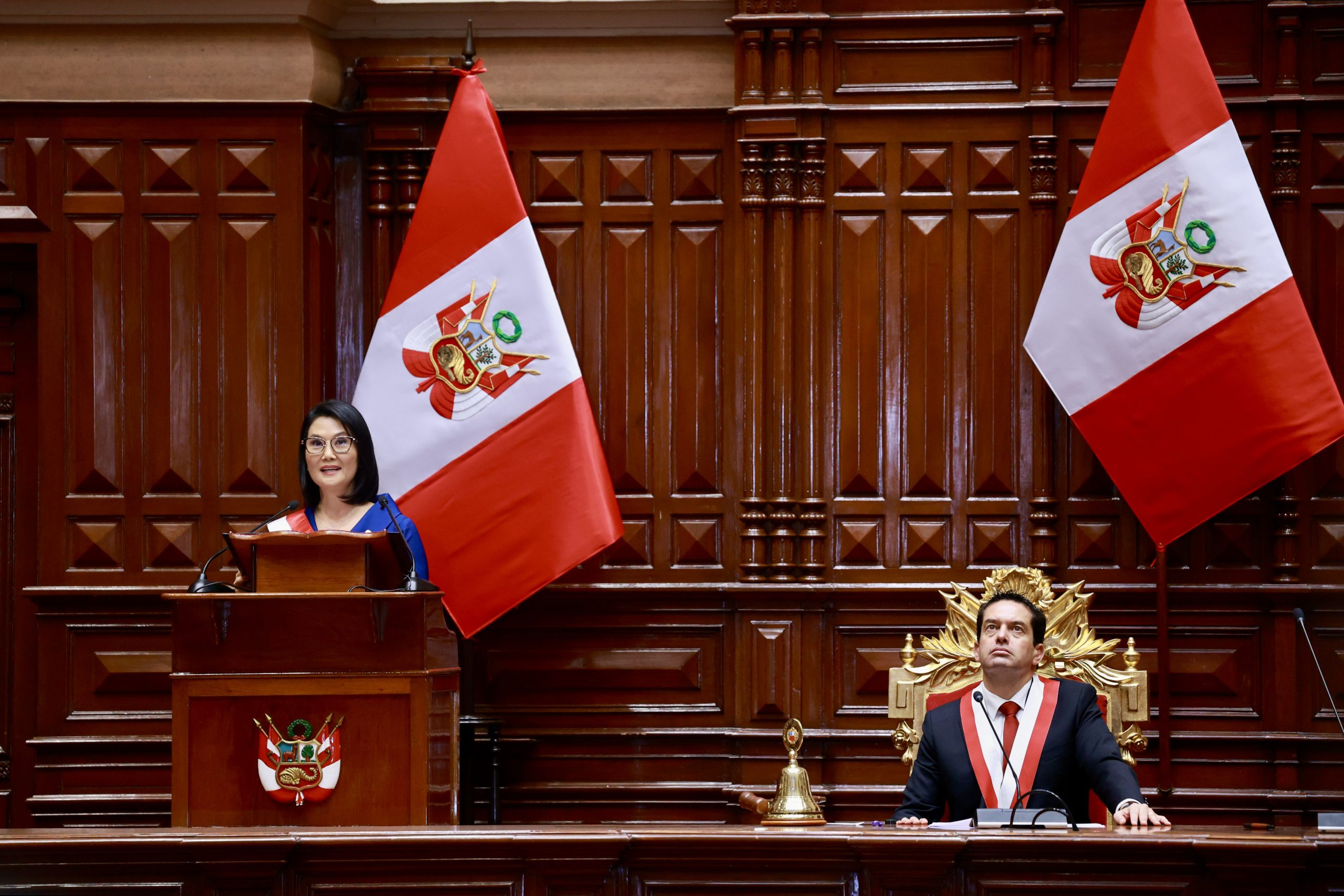 Anuncian aumento del sueldo mínimo a S/1.300