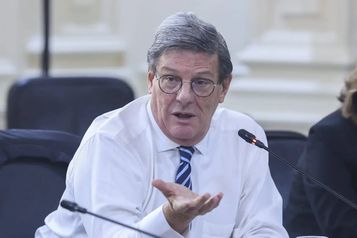 Rafael Rey confía en que el Congreso dará facultades al Ejecutivo