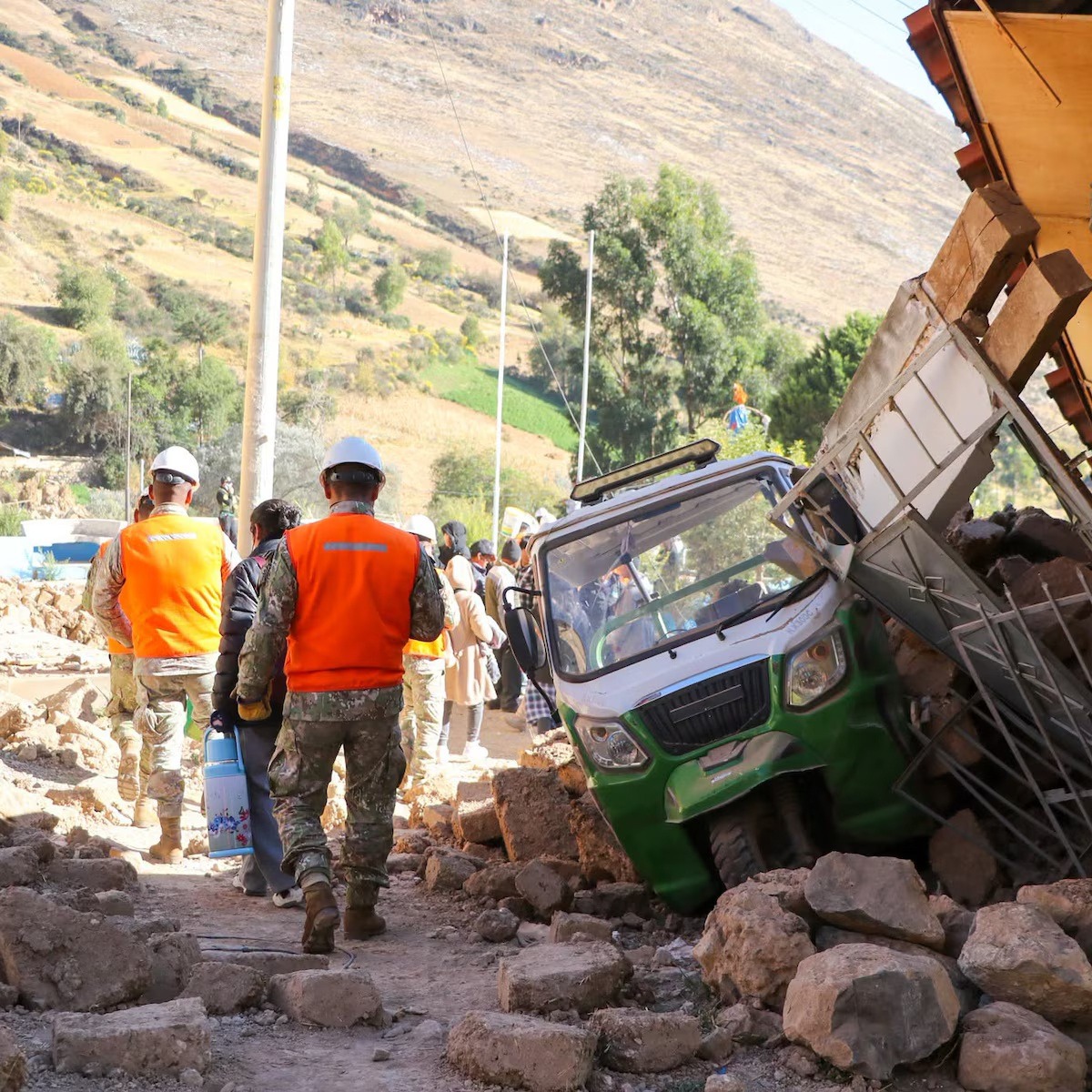 Declaran emergencia en distritos afectados por el sismo en Junín
