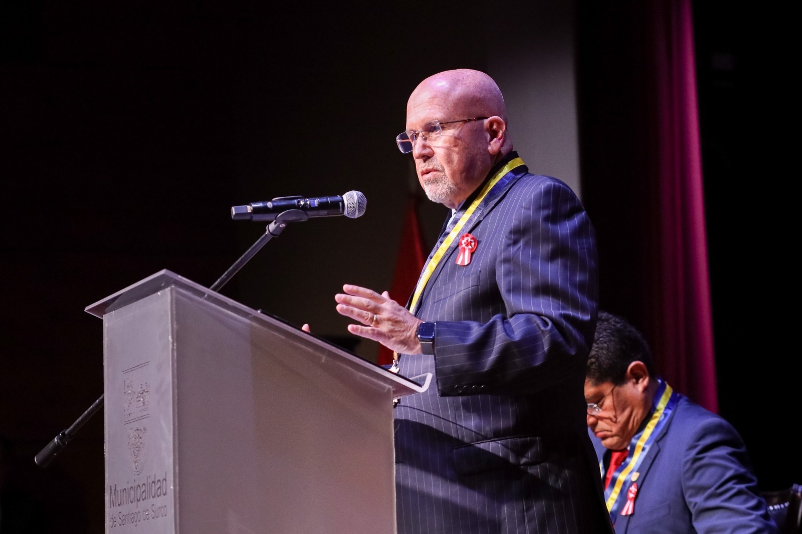 Surco rindió homenaje a Perú por 205 aniversario de su independencia
