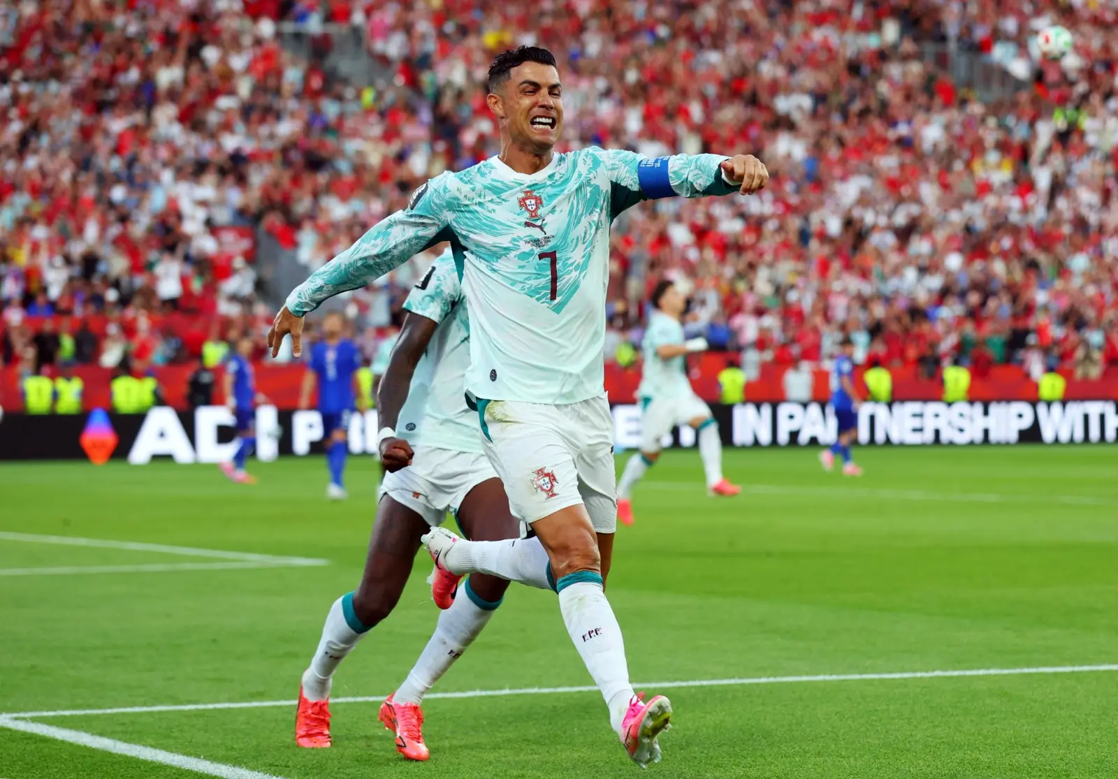 Portugal derrotó 2-1 a Croacia