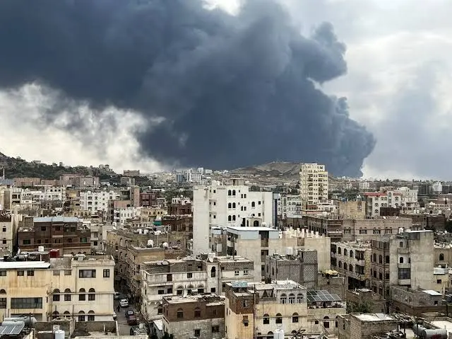 Arabia Saudita bombardeó  ciudad controlada por hutíes