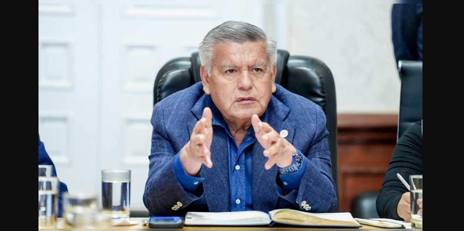 Poder Judicial admite querella de César Acuña contra Fernando Olivera por presunta difamación agravada