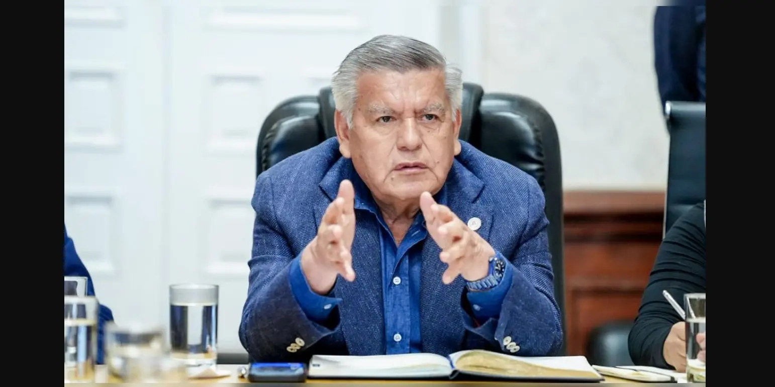 Poder Judicial admite querella de César Acuña contra Fernando Olivera por presunta difamación agravada