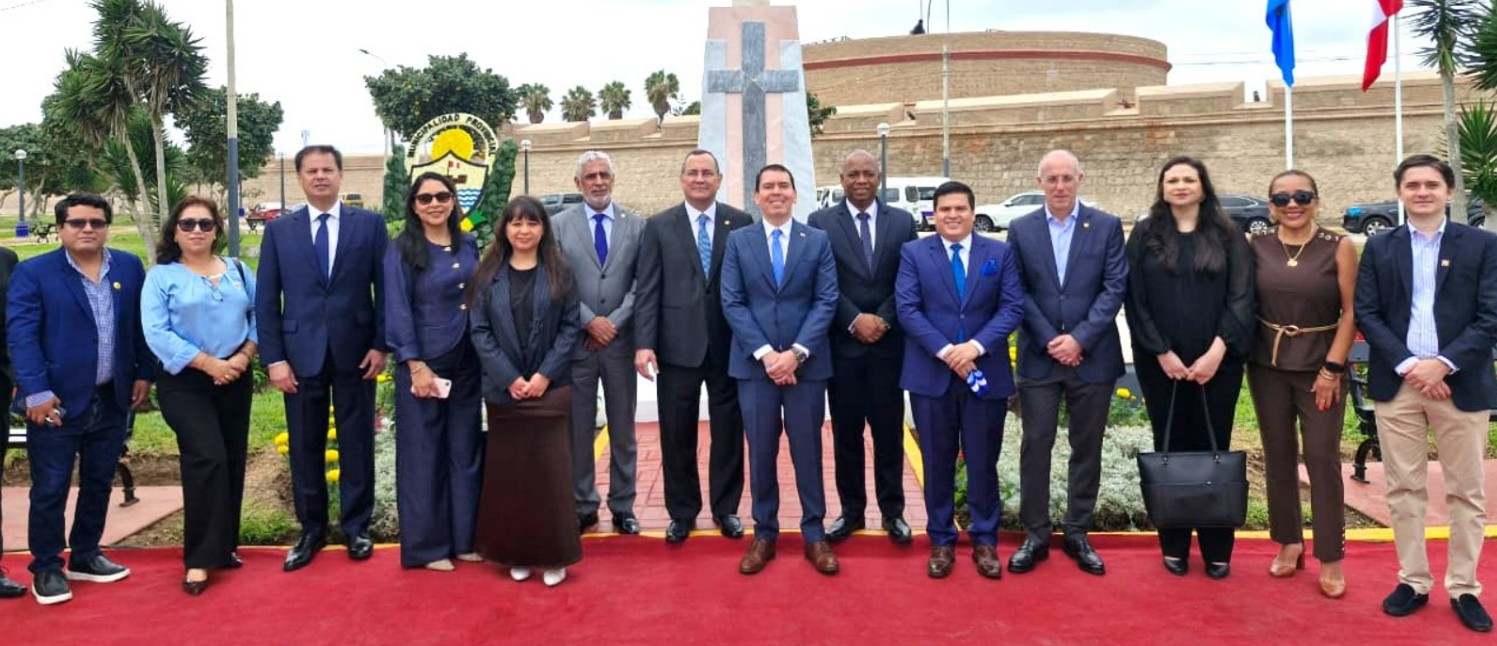 El Salvador y el Perú: un puente de fe, historia y hermandad