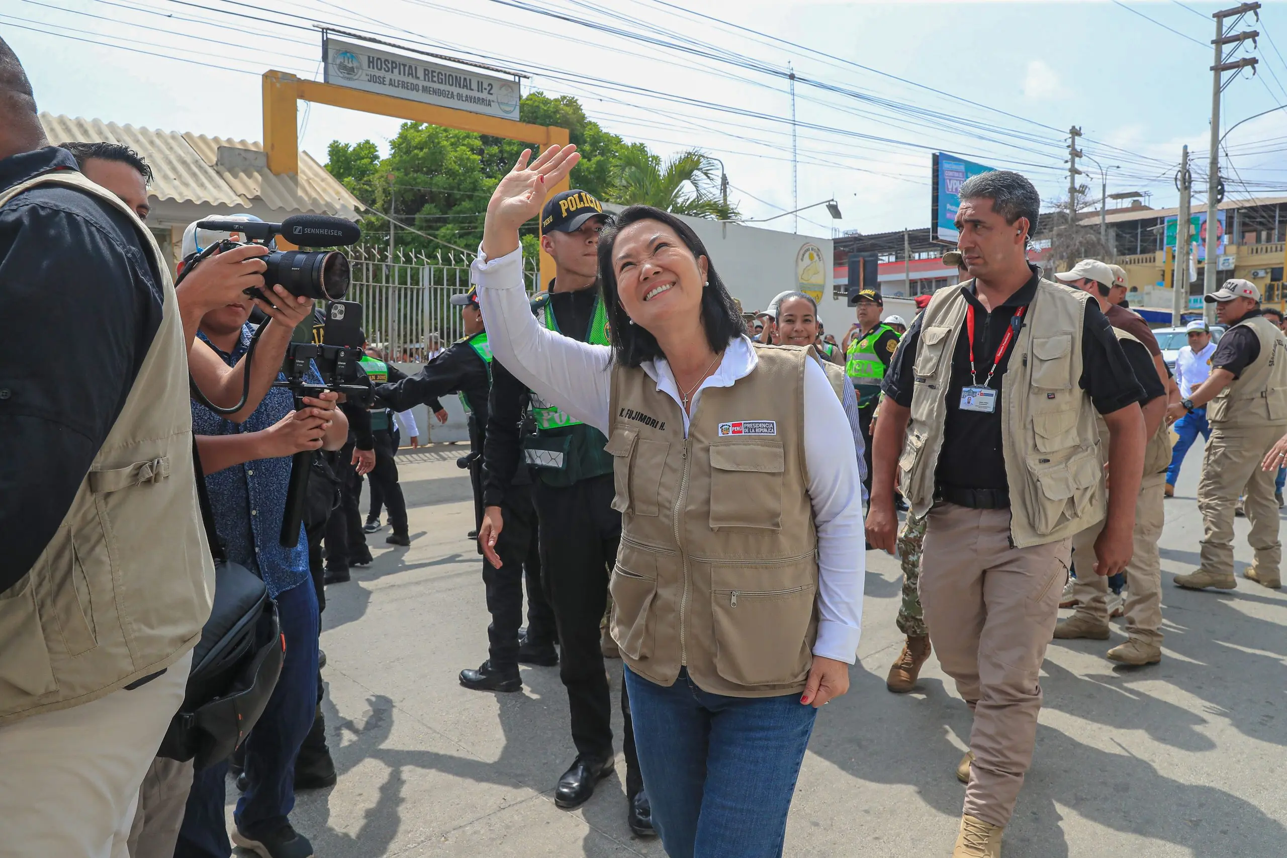 Keiko: vamos a tomar cartas en el asunto ante alza del combustible