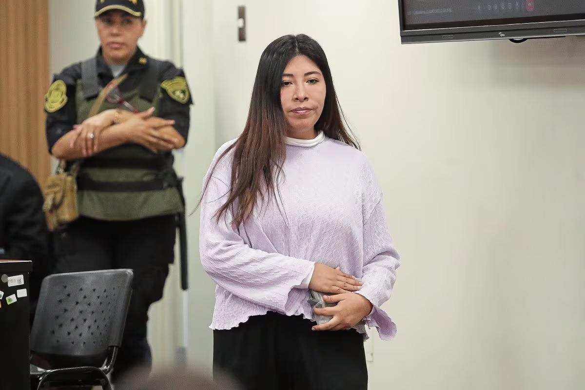 Betssy Chávez deja el país y se asila en México tras recibir salvoconducto del Gobierno