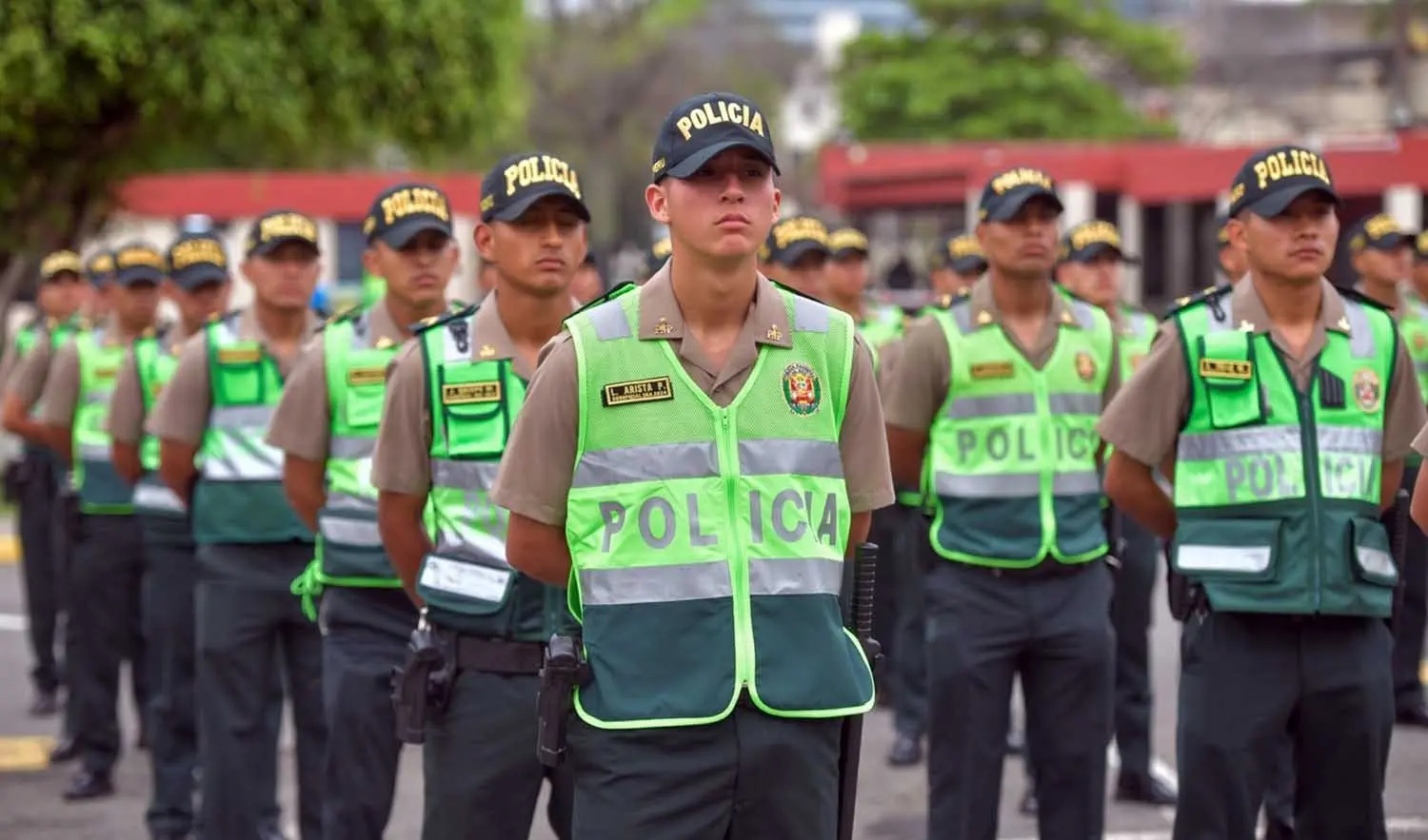 Fijan años de reintegro que pagarán a policías por el 2% adeudado
