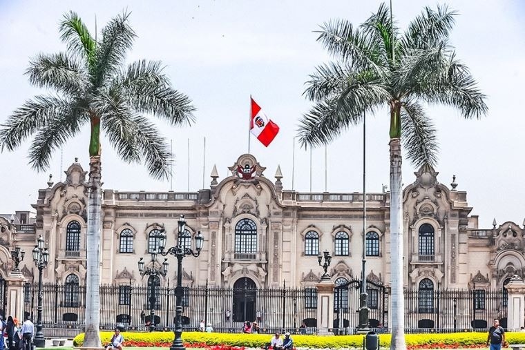 Gobierno designa a cinco nuevos viceministros en Economía, Educación y Justicia