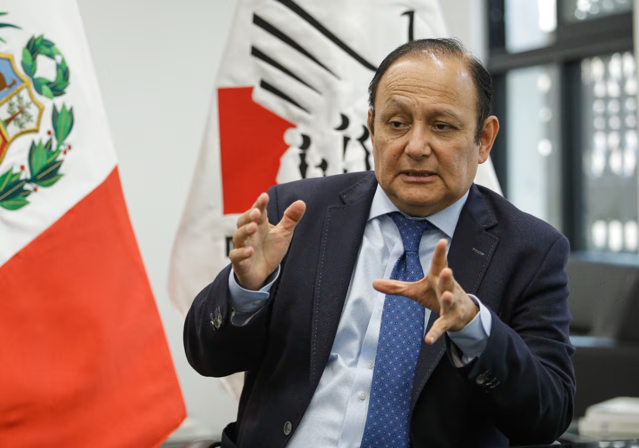 Interpelar a ministro de Defensa «es una declaratoria de guerra»