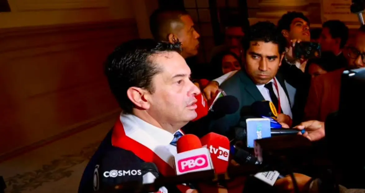 Presidente del Congreso: “Debemos cerrar filas para enfrentar amenazas de la delincuencia y El Niño”