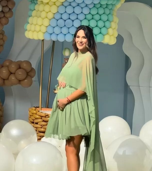 Silvia Cornejo celebra baby shower sin Jean Paul Gabuteau