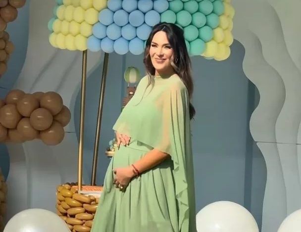 Silvia Cornejo celebra baby shower sin Jean Paul Gabuteau
