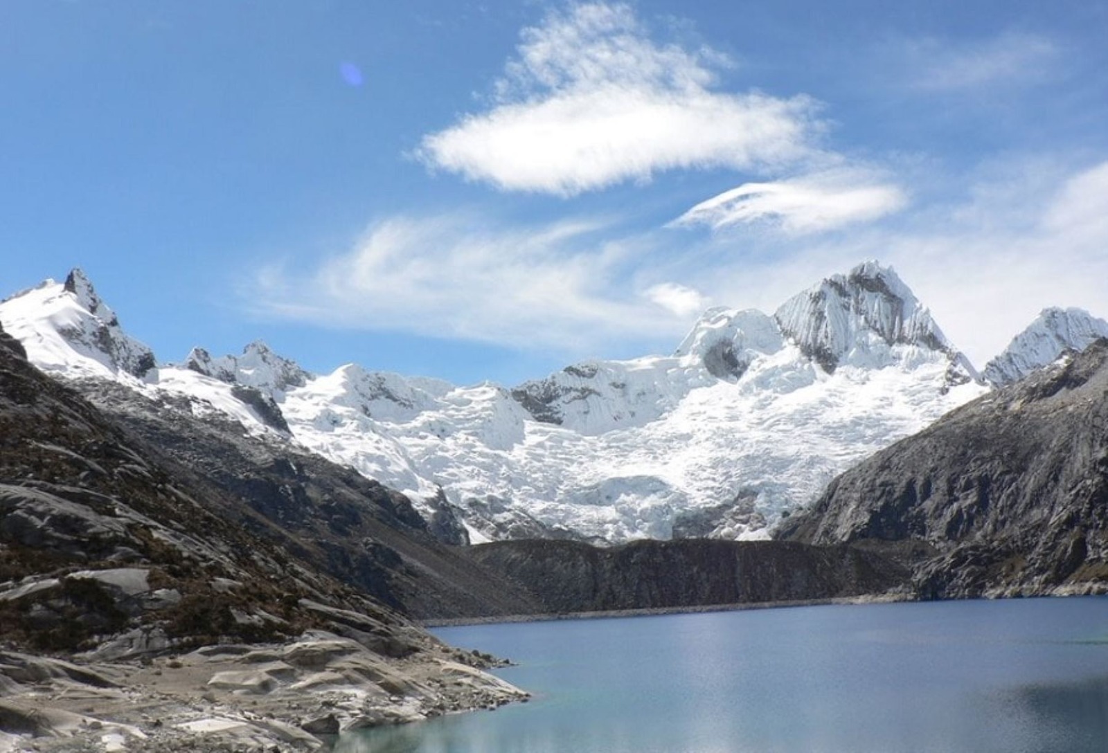 Turista chileno muere en nevado Huascarán