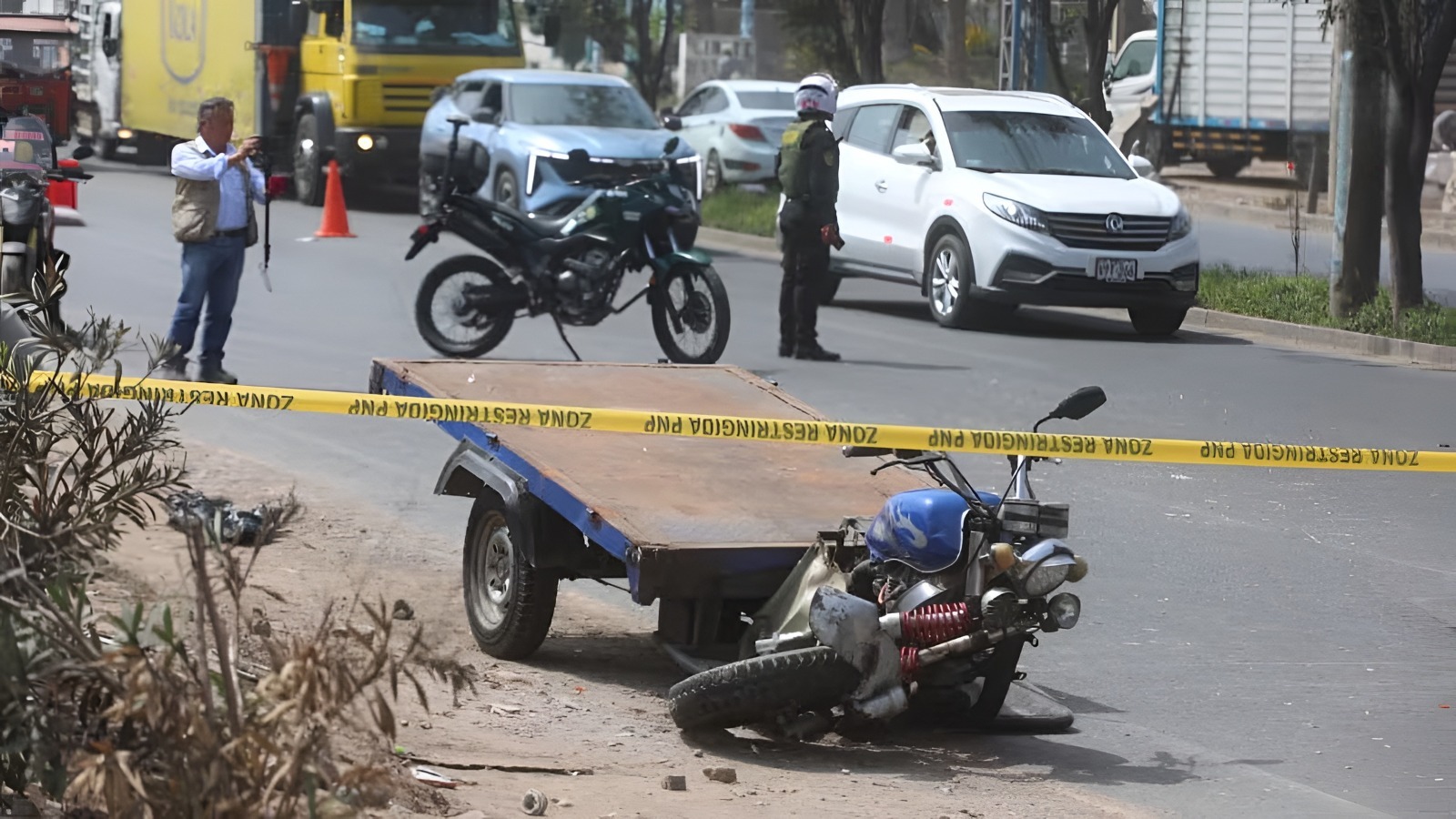 Ate: mujer falleció  arrollada por cúster