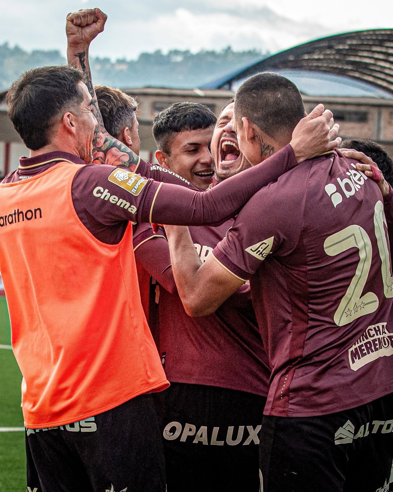 Universitario  se impuso 3-2 a FC Cajamarca