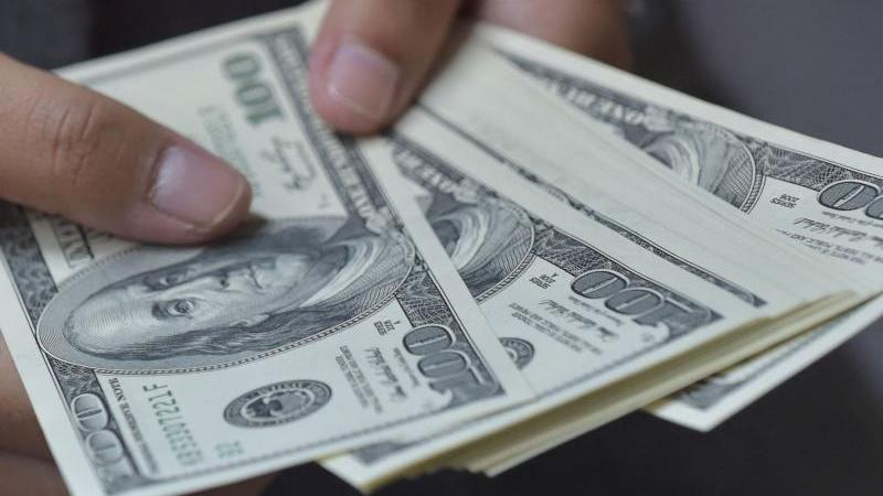 Dólar en Perú inicia el 21 de agosto estable y se mantiene cerca de los S/3.35