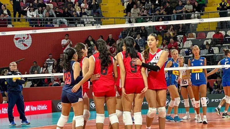 Perú se despide del mundial tras caer ante Italia