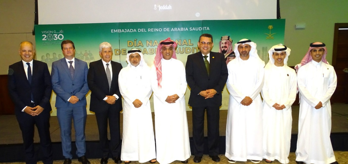 Arabia Saudita y Perú celebran 96 años de unidad con fraternidad y cooperación