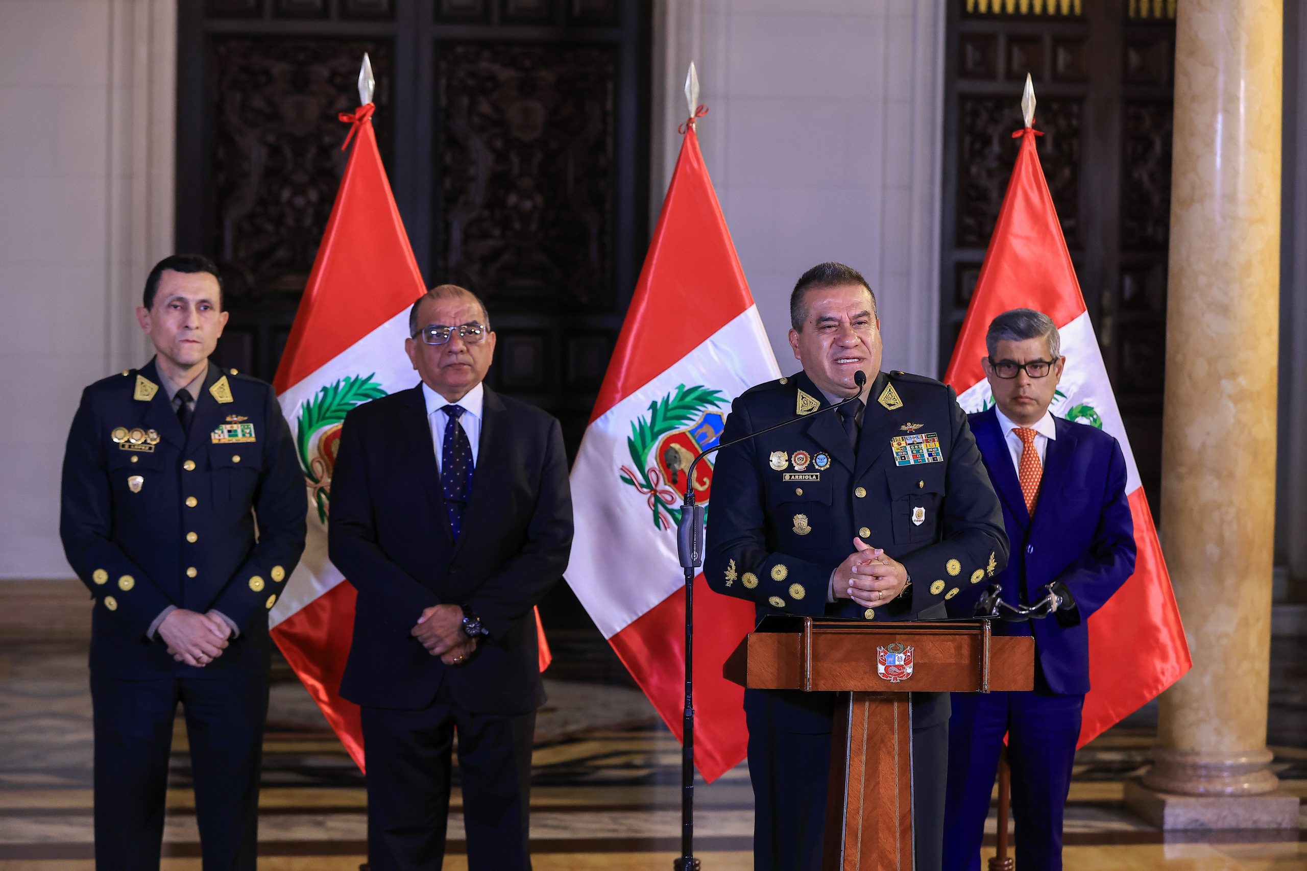Óscar Arriola da un paso al costado