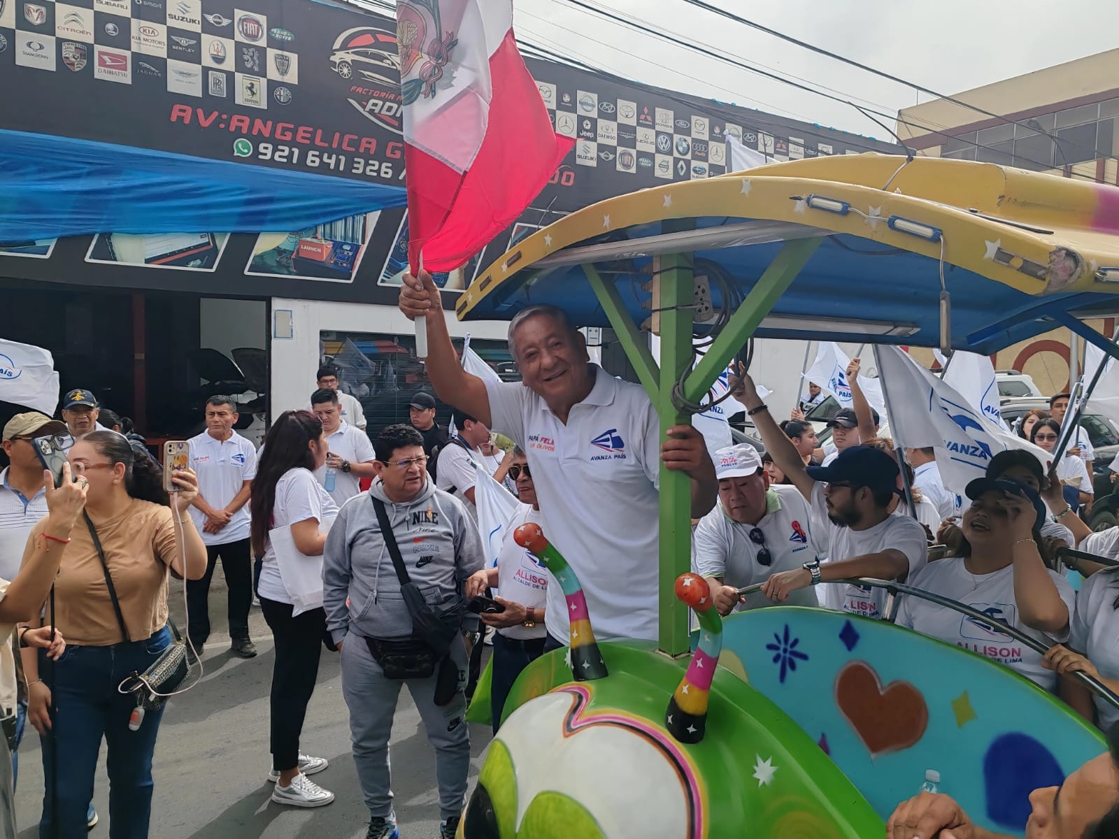 Los Olivos: Felipe Castillo Alfaro de Avanza País confía en el voto a la experiencia municipal