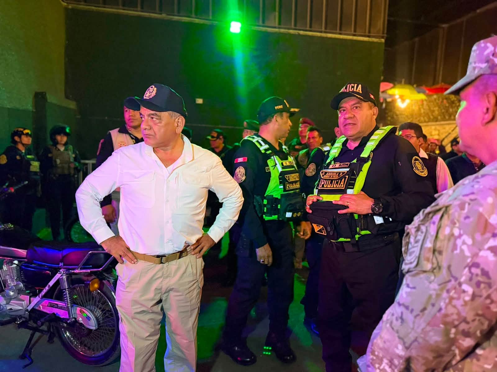 César Astudillo lideró megaoperativo con 540  efectivos de PNP y FF.AA.