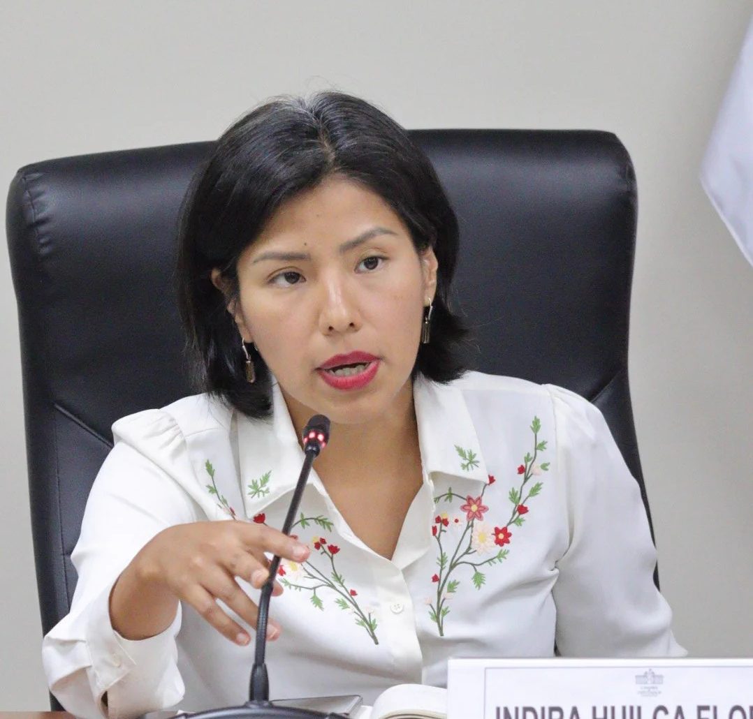 Indira Huilca respalda censura a Astudillo