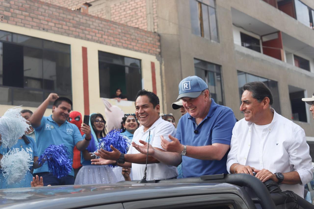 JEAN PAUL GRANADOS PROPONE UN MODELO DE AUTOGESTIÓN VECINAL PARA TRANSFORMAR COMAS