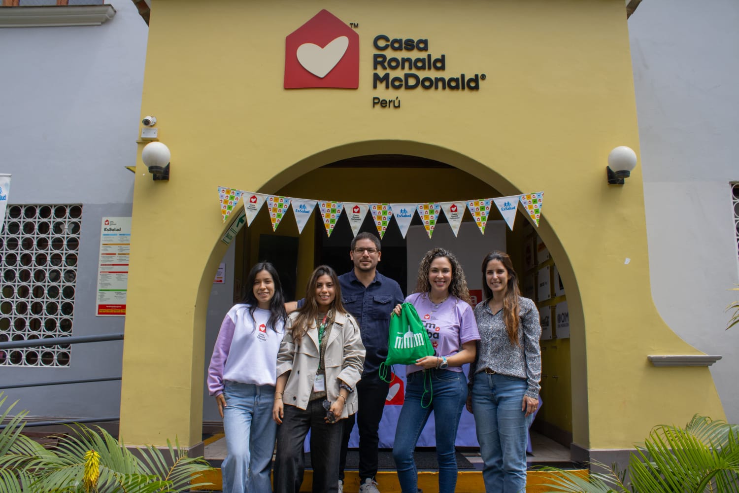 Grupo Santa Elena convierte las compras de Avinka en ayuda para familias de la Casa Ronald McDonald