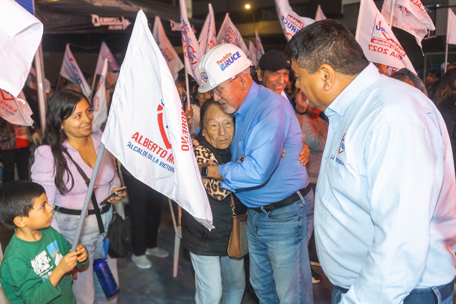 Carlos Bruce: economista, congresista y ahora candidato a Lima